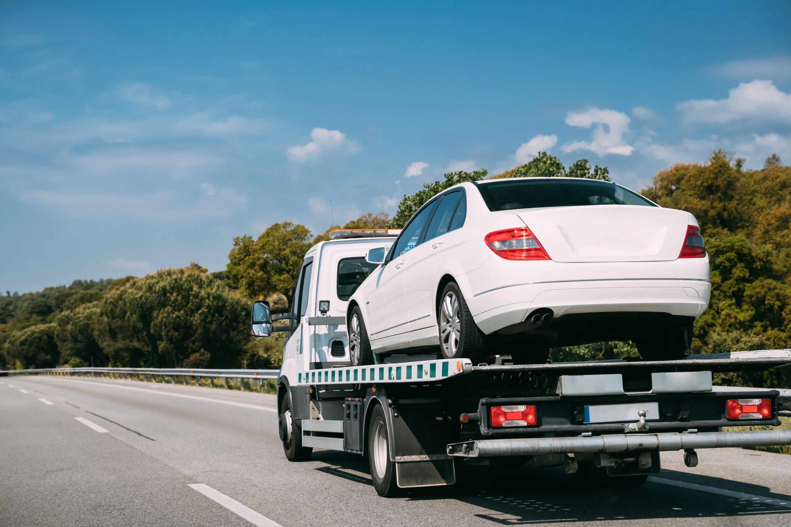 Car Towing Services In All Pakistan 03004023092